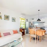 בית נופש Holiday Home Prigradica 05 יאנוב