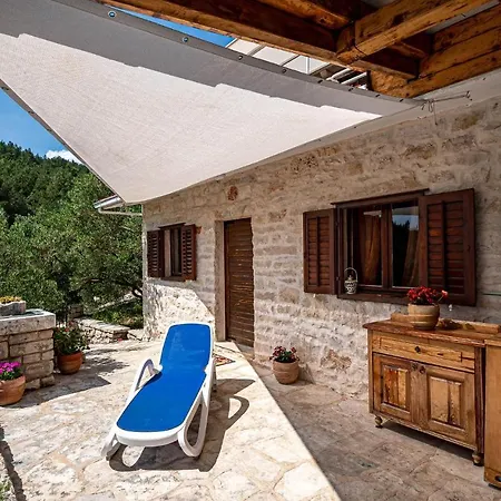 Сasa de vacaciones Holiday Home Prigradica 05